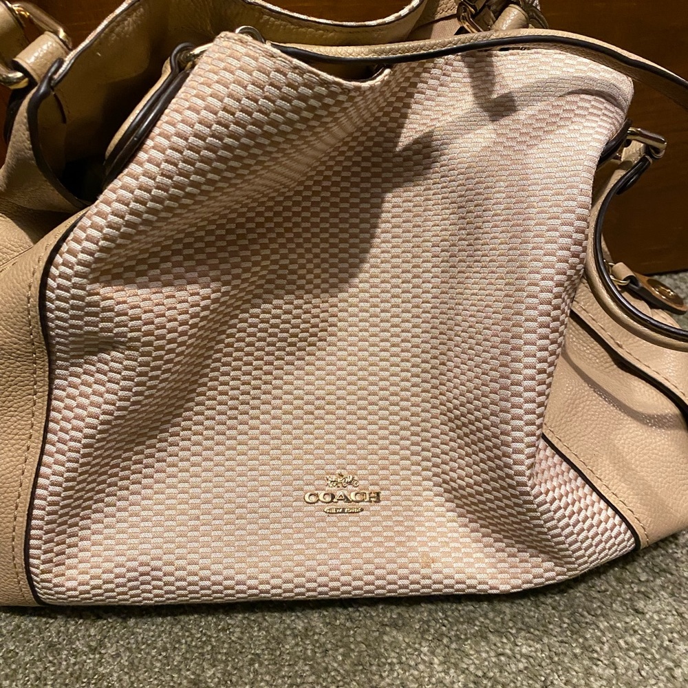 Coach purse shoulder bag